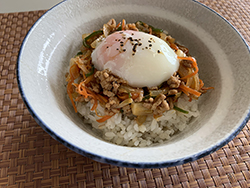 雪若丸どんぶりレシピコンテスト